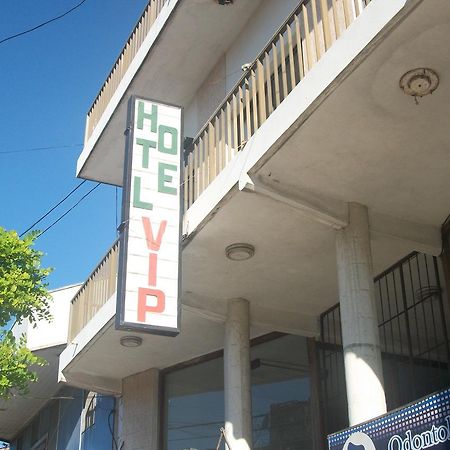 Hotel Vip Сан-Клементе-дель-Тую Экстерьер фото